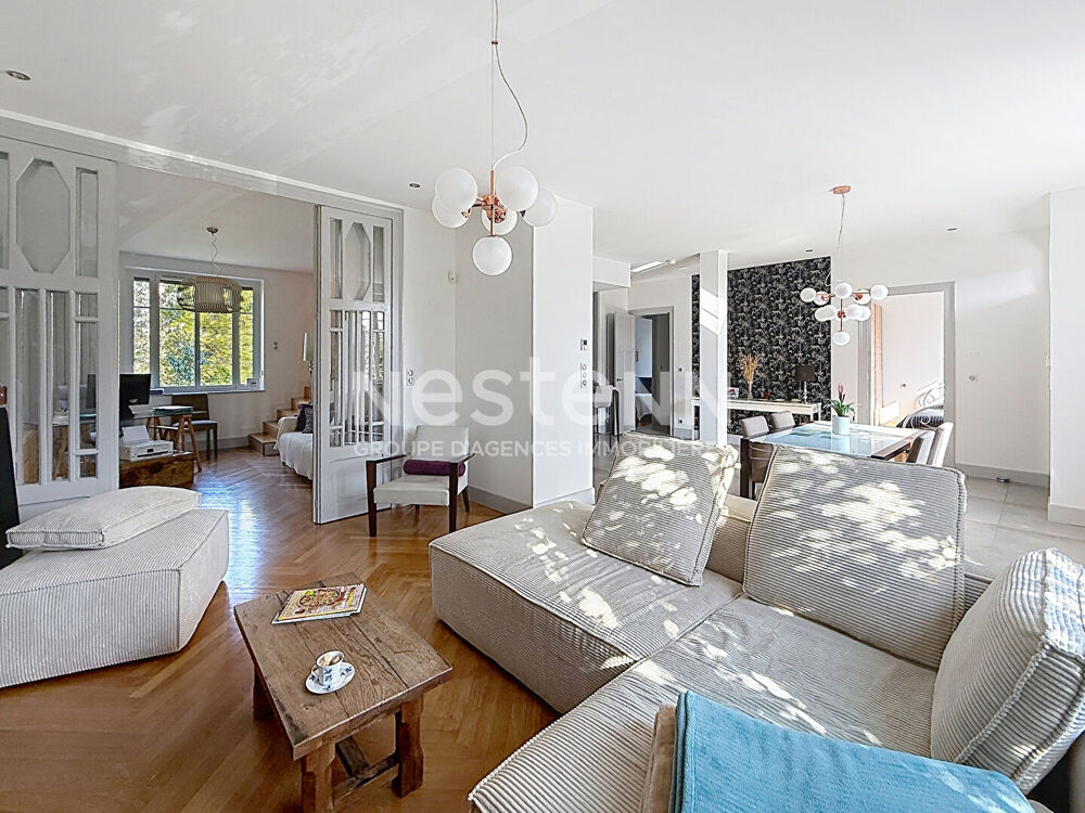 Grande Maison Familiale Individuelle avec 4 chambres Annexes sur grand Terrain - 69500 BRON