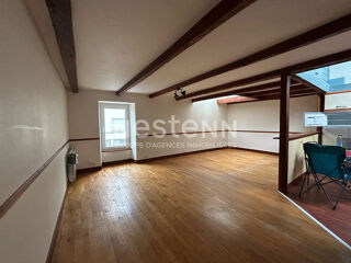  Appartement à louer 6 pièces 138 m²