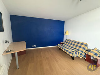  Appartement à louer 1 pièce 28 m²