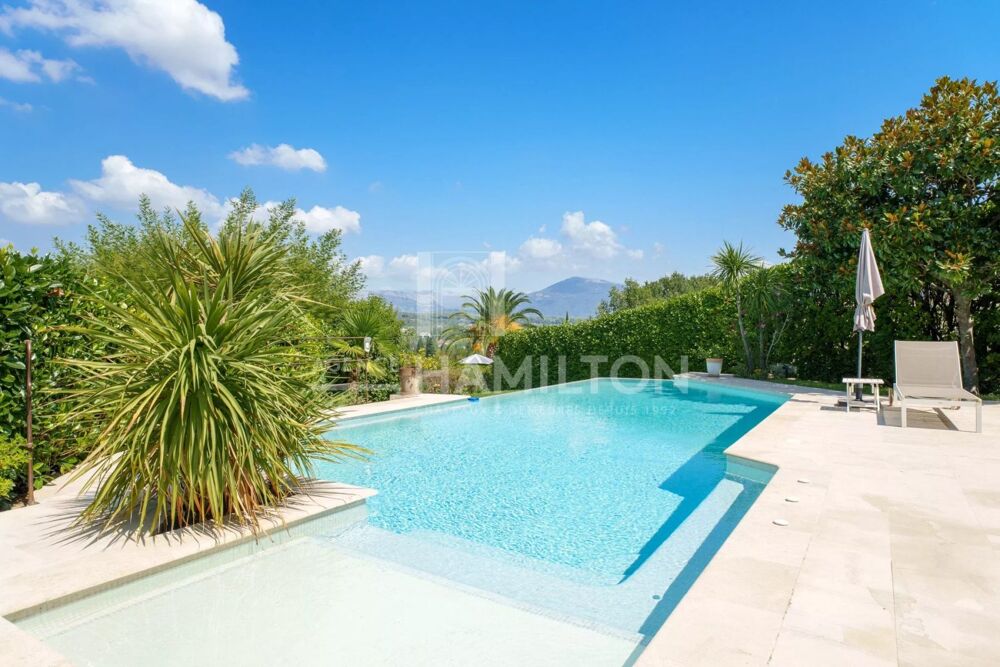 Vente Maison Élégante demeure provençale à quelques pas du village Valbonne