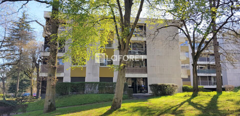  Parking / Garage � louer 