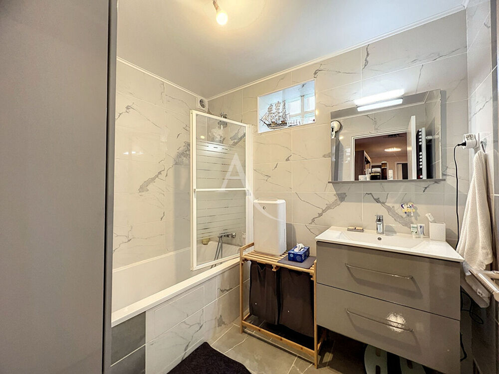 � vendre  Maison Drancy (93700)