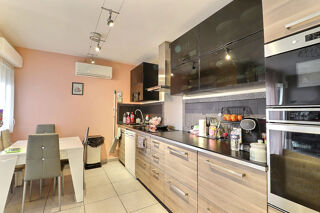  Appartement  vendre 3 pices 60 m