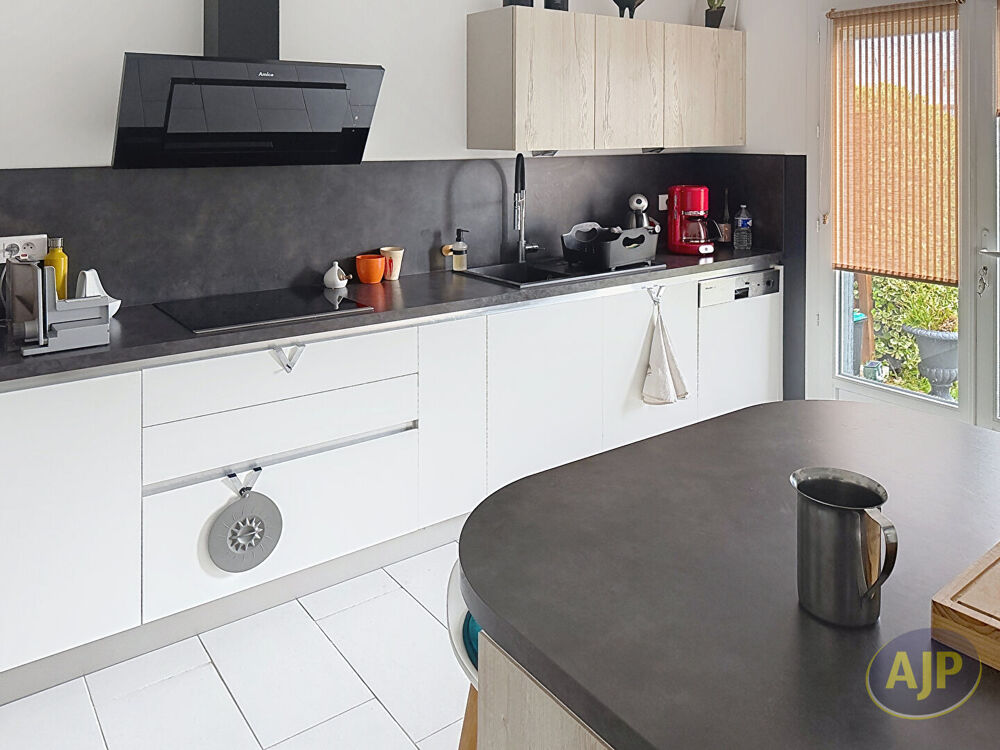 Maison Les Sables D Olonne 8 pièce(s) 150 m2