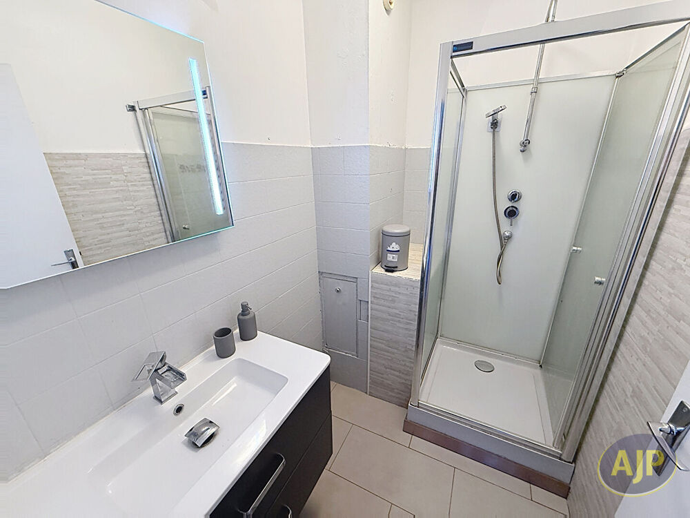 Vente Appartement Appartement Cholet 2 pièce(s) 32 m2 Cholet