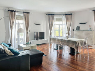  Appartement  louer 4 pices 119 m