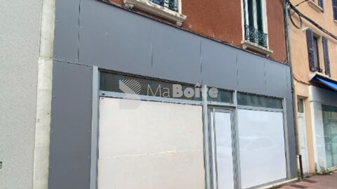 ROANNE - Local commercial de 104 m² 65000 42300 Roanne