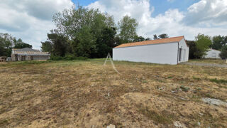  Terrain à vendre 694 m²