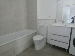  Appartement à louer 2 pièces 45 m²