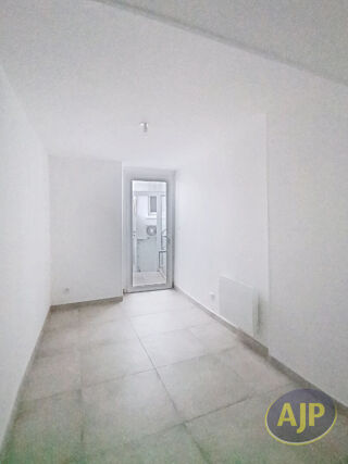  Appartement � vendre 3 pi�ces 73 m�