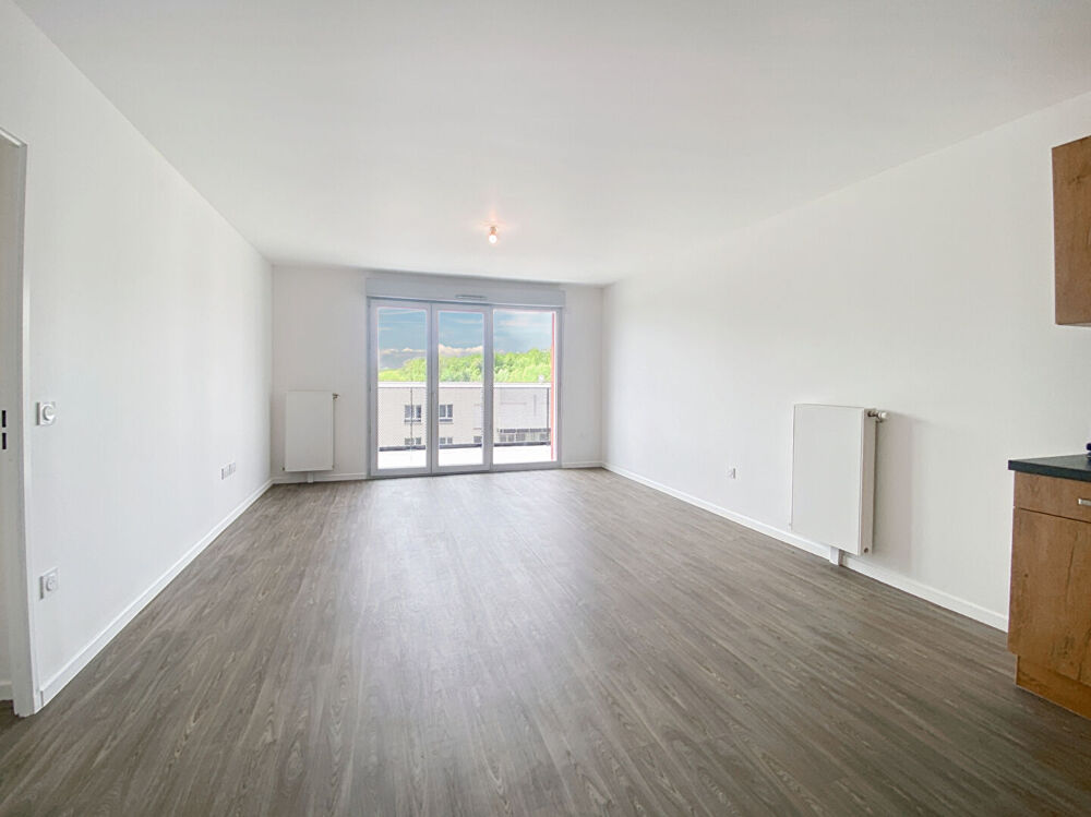 Location Appartement Appartement Melun 4 pièce(s) 75.80 m2 NEUF DERNIER ETAGE Melun