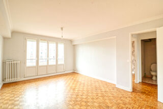 Vente Appartement Appartement Cachan 3 pièce(s) 67.96 m2 - RER B à 1 minute à pieds Cachan
