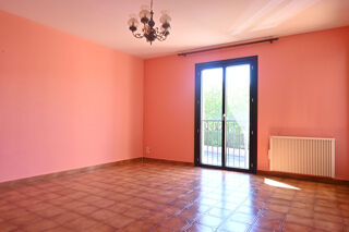  Appartement à louer 4 pièces 75 m²