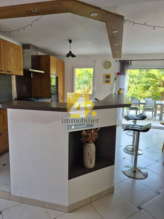  Maison  vendre 6 pices 158 m