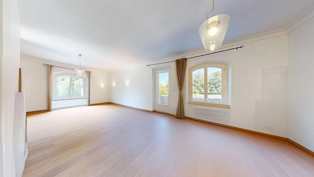 Vente Maison ,Maison 6 chambres, piscine, parc de 5 000 m² & garage de 83 m² Lagnes