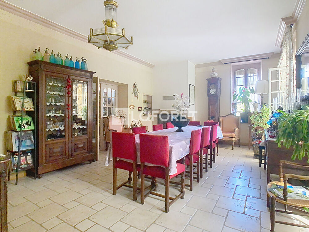 Maison Merdrignac 10 pièce(s) 260 m2