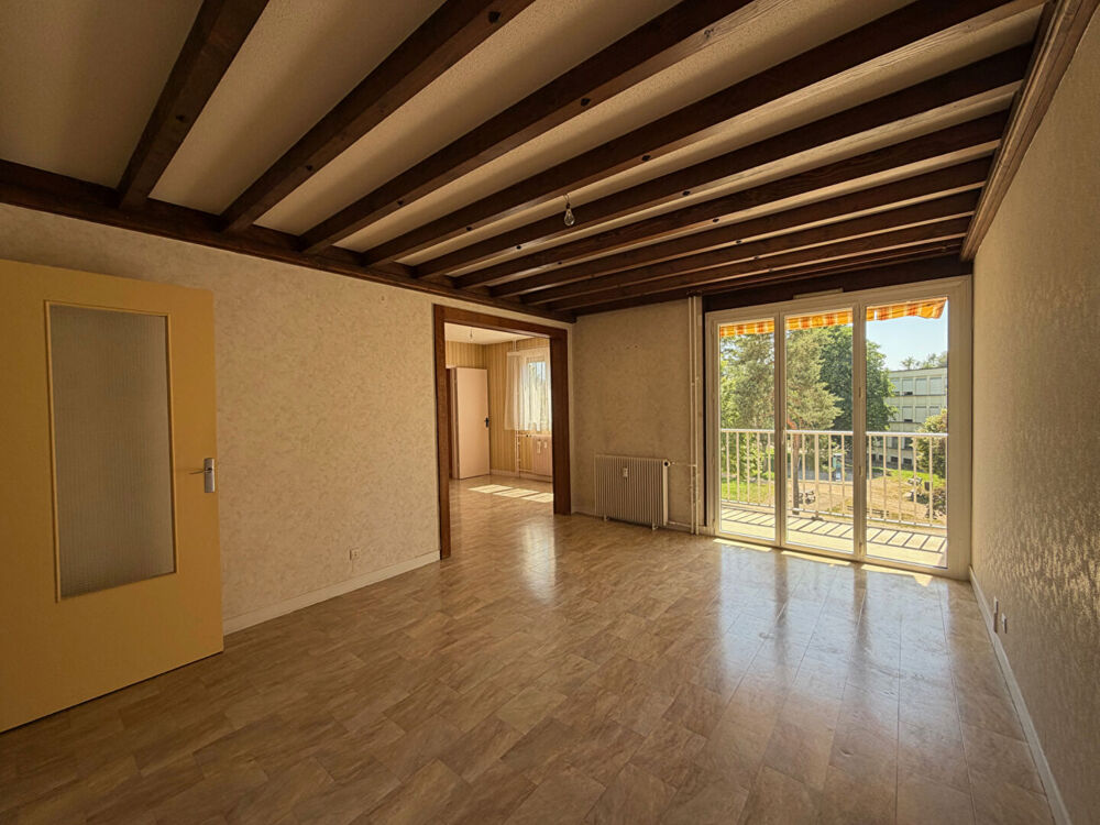 Appartement 3 pièces 84 m² · à Lons le Saunier · 84 m² · 116 000 €