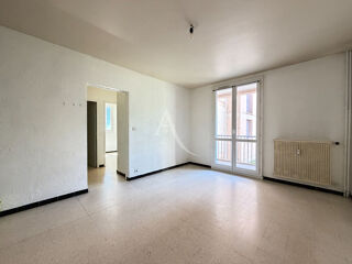  Appartement à louer 3 pièces 56 m²