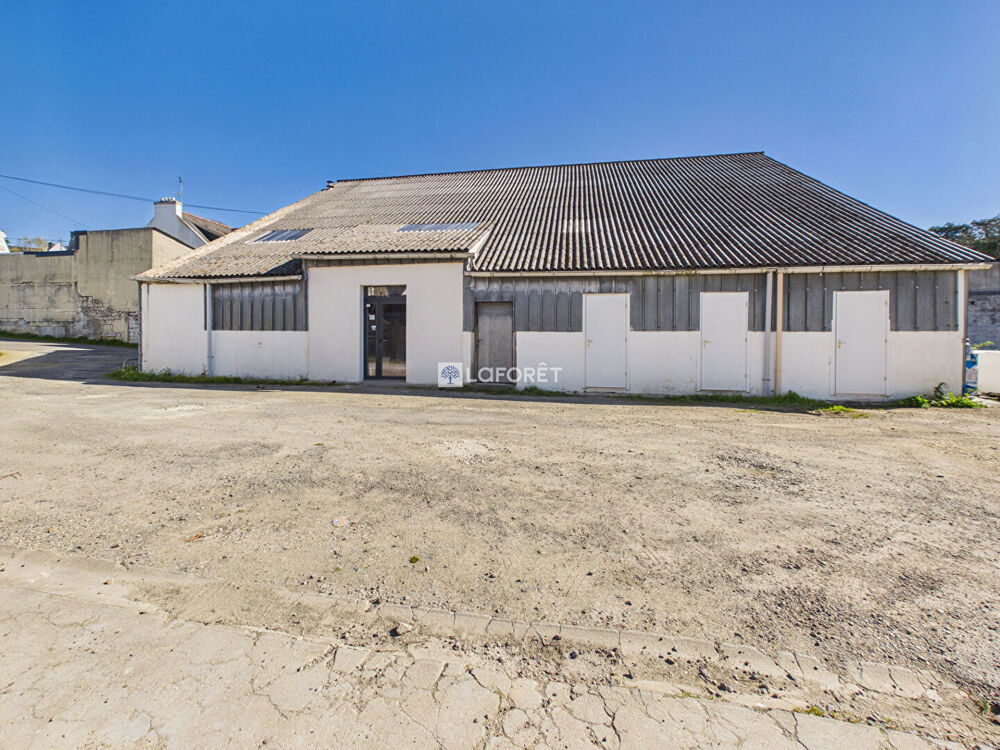   QUIMPER -  KERFEUNTEUN - HANGAR 200 m2 