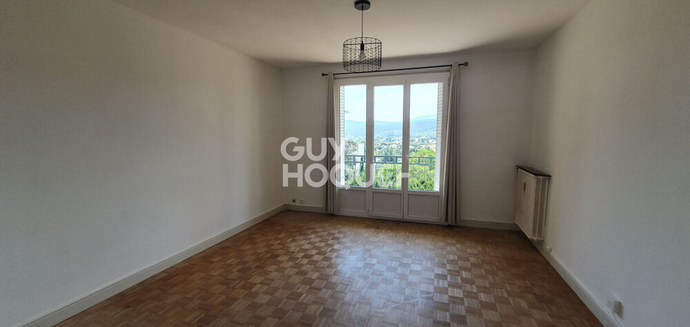 Vente Appartement Appartement 4 pièces lumineux avec grand balcon et stationnement Aubenas
