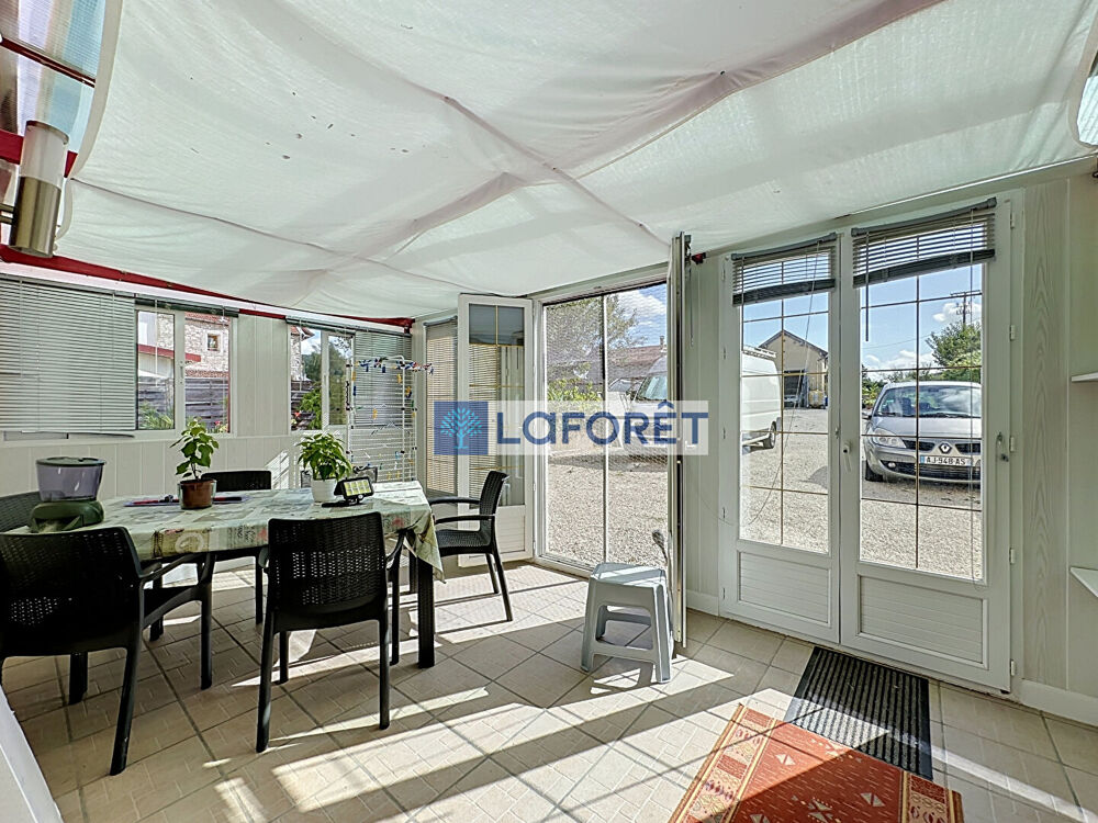 Vente Maison Maison de caractère avec appartement et dépendances Froncles