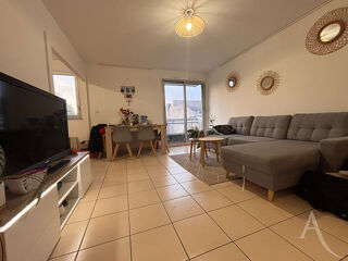  Appartement à louer 2 pièces 43 m²