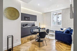  Appartement à louer 2 pièces 32 m²