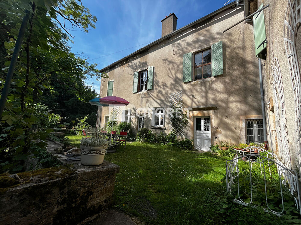 MAISON DE MAÎTRE AVEC PARC : PROJETS FAMILIAL, PROFESSIONNEL OU ASSOCIATIF BIENVENUS!