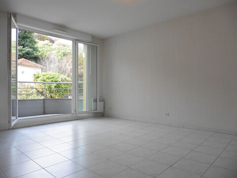F2  de 42m² à louer au Val Fleuri dans résidence récente avec parking. 803 Cagnes-sur-Mer (06800)
