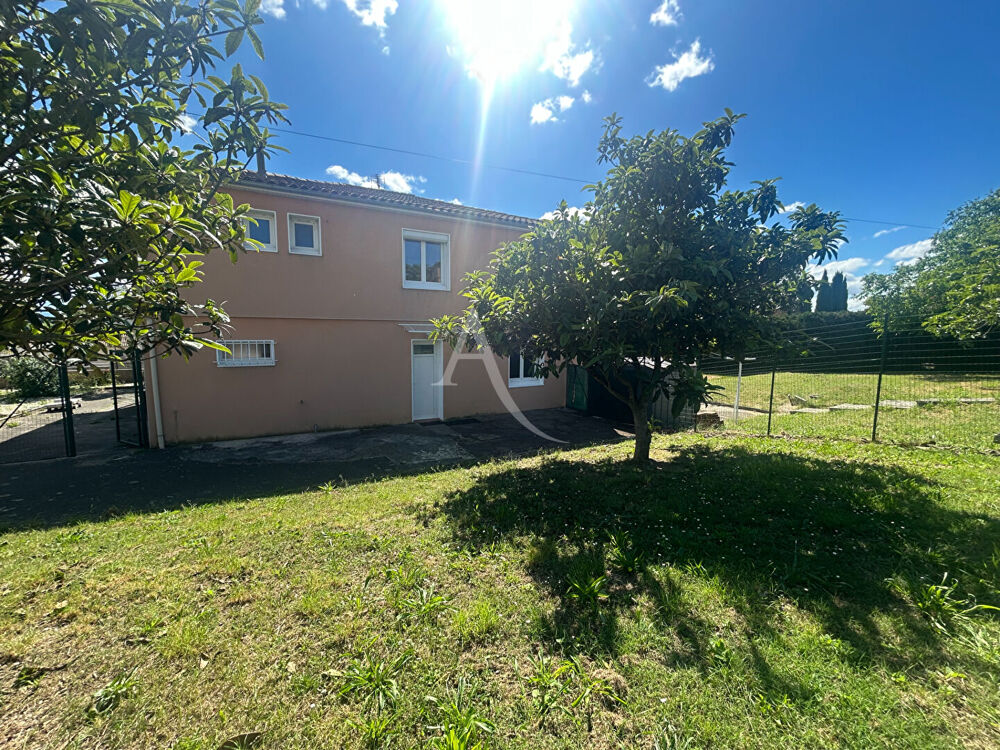 Maison à Pennautier avec jardin, garage, et possibilité 2 logements