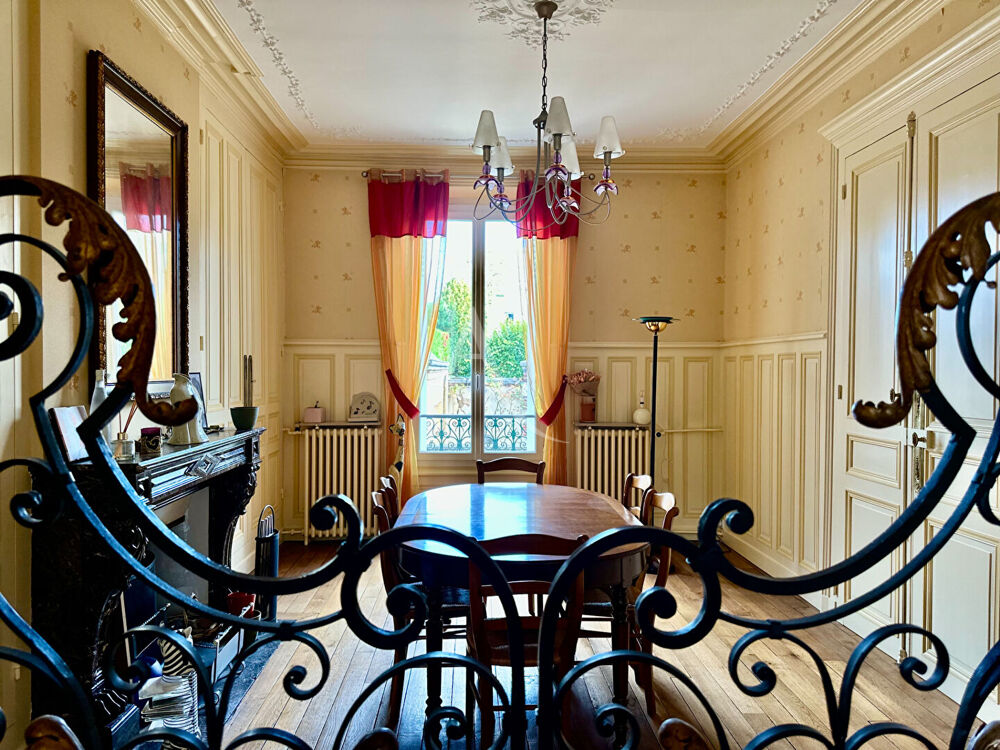 Demeure Bourgeoise - Secteur Prisé Chartres 300m²
