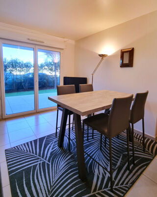  Appartement à louer 2 pièces 48 m²