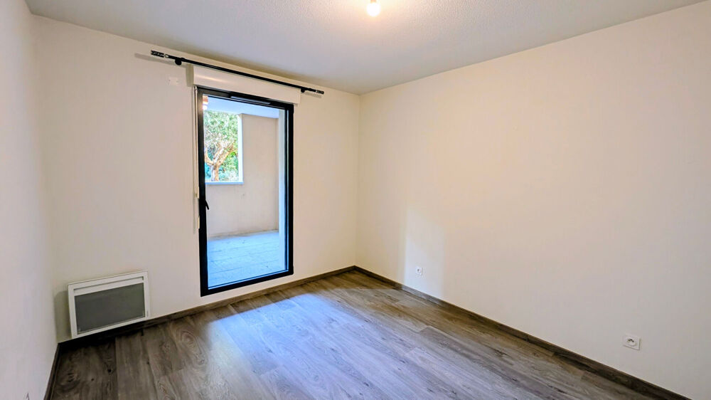 Vente Appartement AIX LA DURANNE - Type 2 avec terrasse et parking Aix en provence