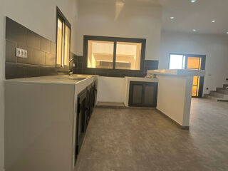  Maison � vendre 4 pi�ces 170 m� Nguerigne