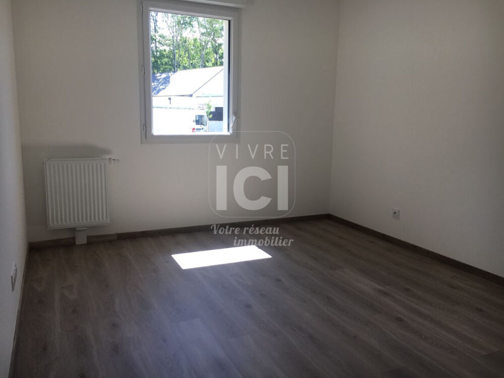 Location Appartement Appartement T2 de 43.13m² avec terrasse + stationnement - Centre ville TREILLIERES Treillieres