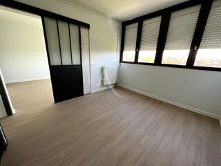  Appartement à louer 2 pièces 35 m²