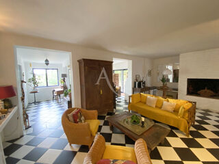  Maison � vendre 7 pi�ces 209 m�