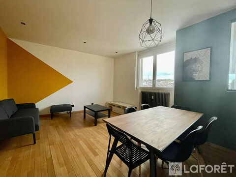  Appartement � louer 4 pi�ces 71 m�