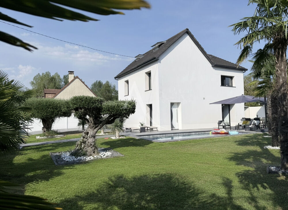 Maison Villeneuve Saint Denis 6 pièces 179 m2