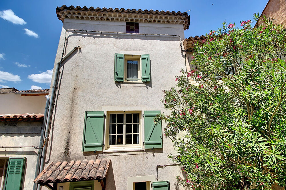 A VENDRE EN EXCLUSITIVE ! Maison de village Entrecasteaux 3 pièces 80 m2 + terrasse