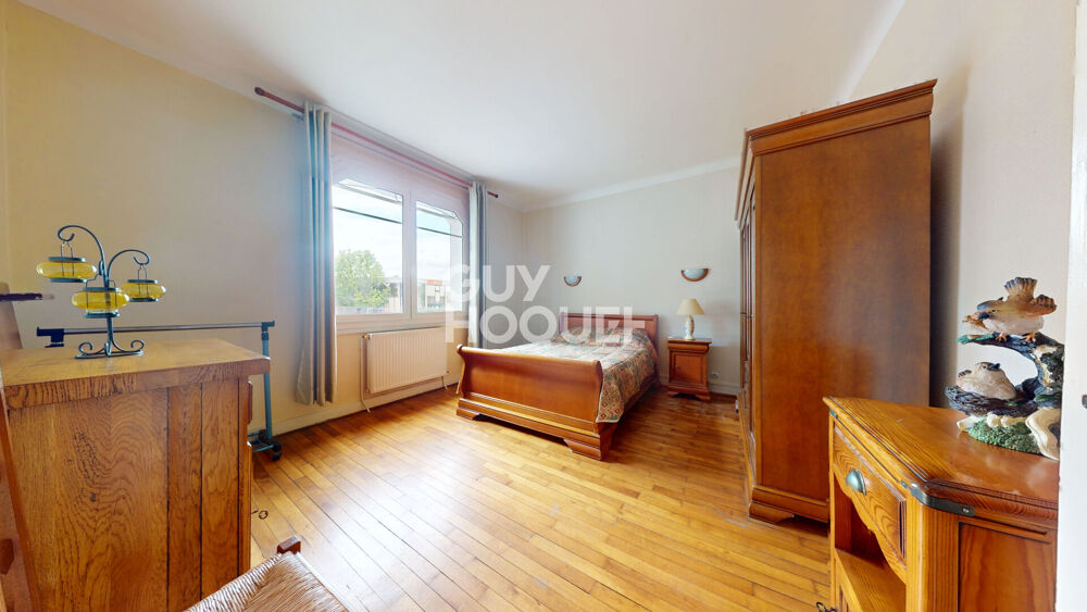 Vente Maison Maison Ancienne 1935 - 5 chambres et 410 m2 de Jardin - Quartier Maginot Tours