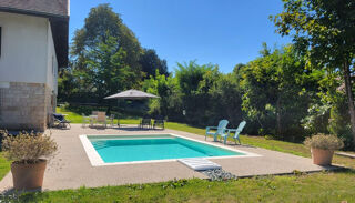  Maison � vendre 9 pi�ces 300 m�