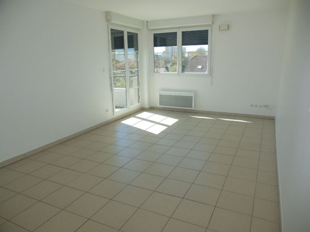 Location Appartement Toulouse 31200 Croix daurade Beau T4 Récent de 82.39m² Terrasse de 10.1m²  SANS FRAIS AGENCE Toulouse