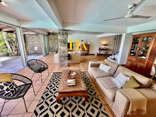  Maison � vendre 6 pi�ces 233 m�