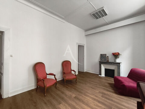 Pau,Local commercial  configur&eacute; en bureaux. 171000 64000 Pau