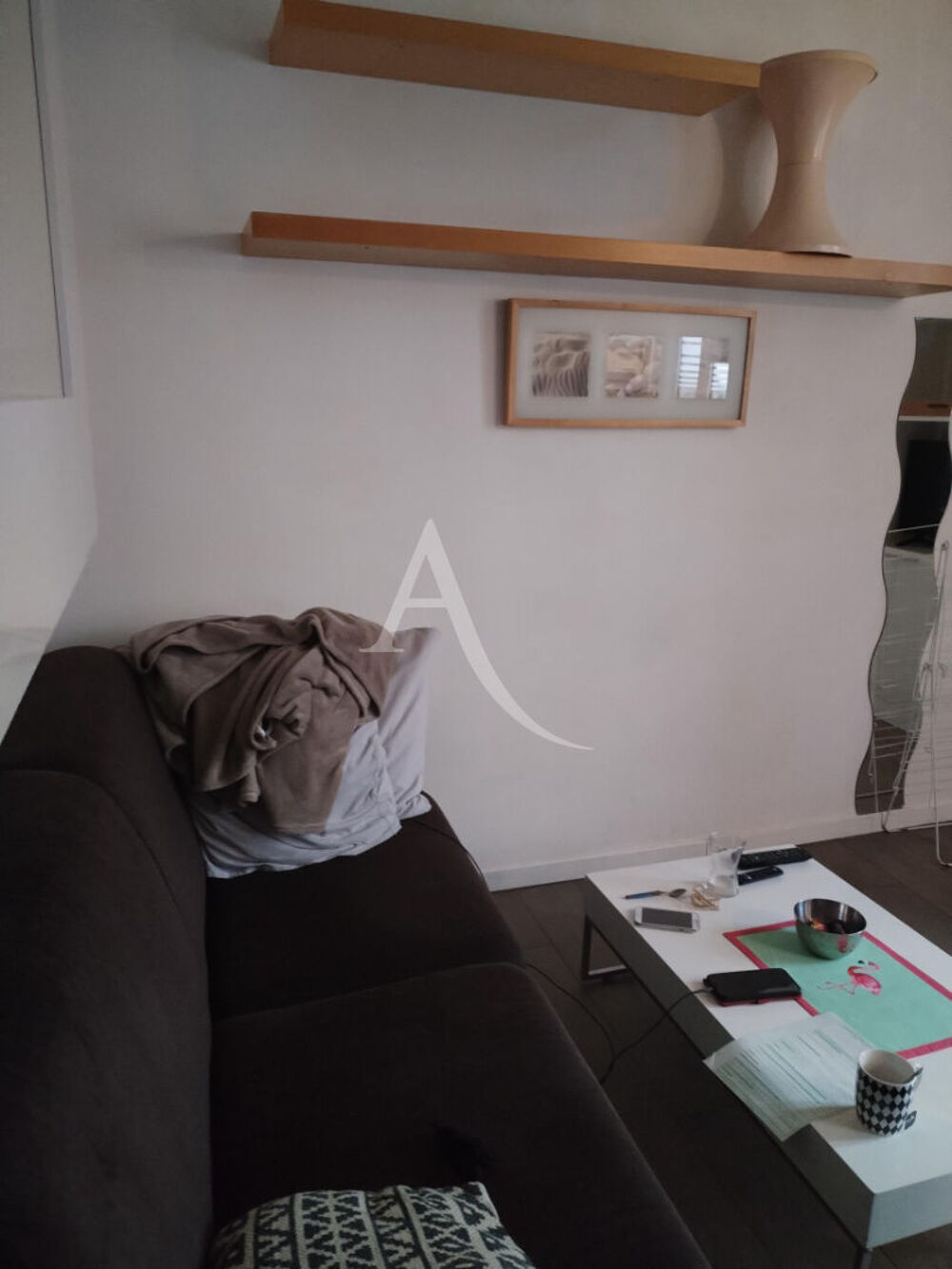 Vente Appartement Studio Plein Centre Ville de ROMAINVILLE Romainville
