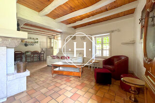  Maison à vendre 10 pièces 257 m²