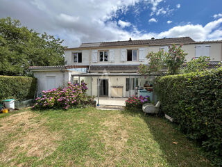  Maison à louer 5 pièces 109 m²