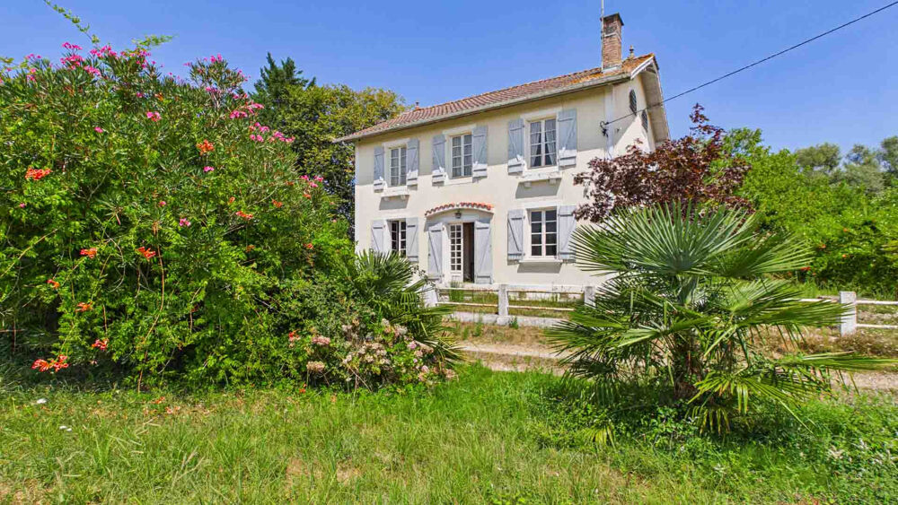 Maison de maître à Saint Martin De Hinx 170 m2