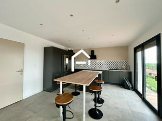  Maison à louer 5 pièces 170 m²